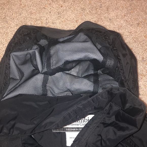 Colombia Women’s Omni-Tech Windbreaker Waterproof Jacket (M) - Picture 7 of 12